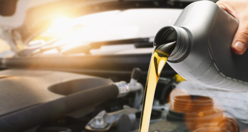 Hoe lang gaat motorolie mee in je auto? Olieservice Zuid